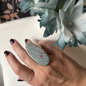 Elegant Multicolor Stone Ring